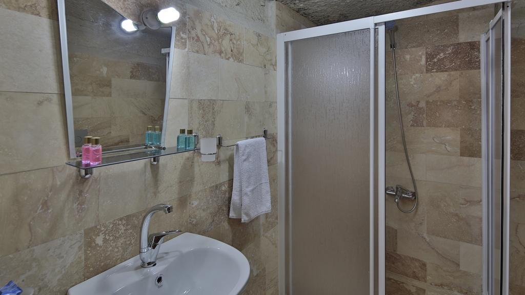 Garden Cave Hotel Goreme Room photo